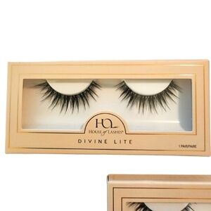 BOGO House of Lashes Divine Lite New in Box
